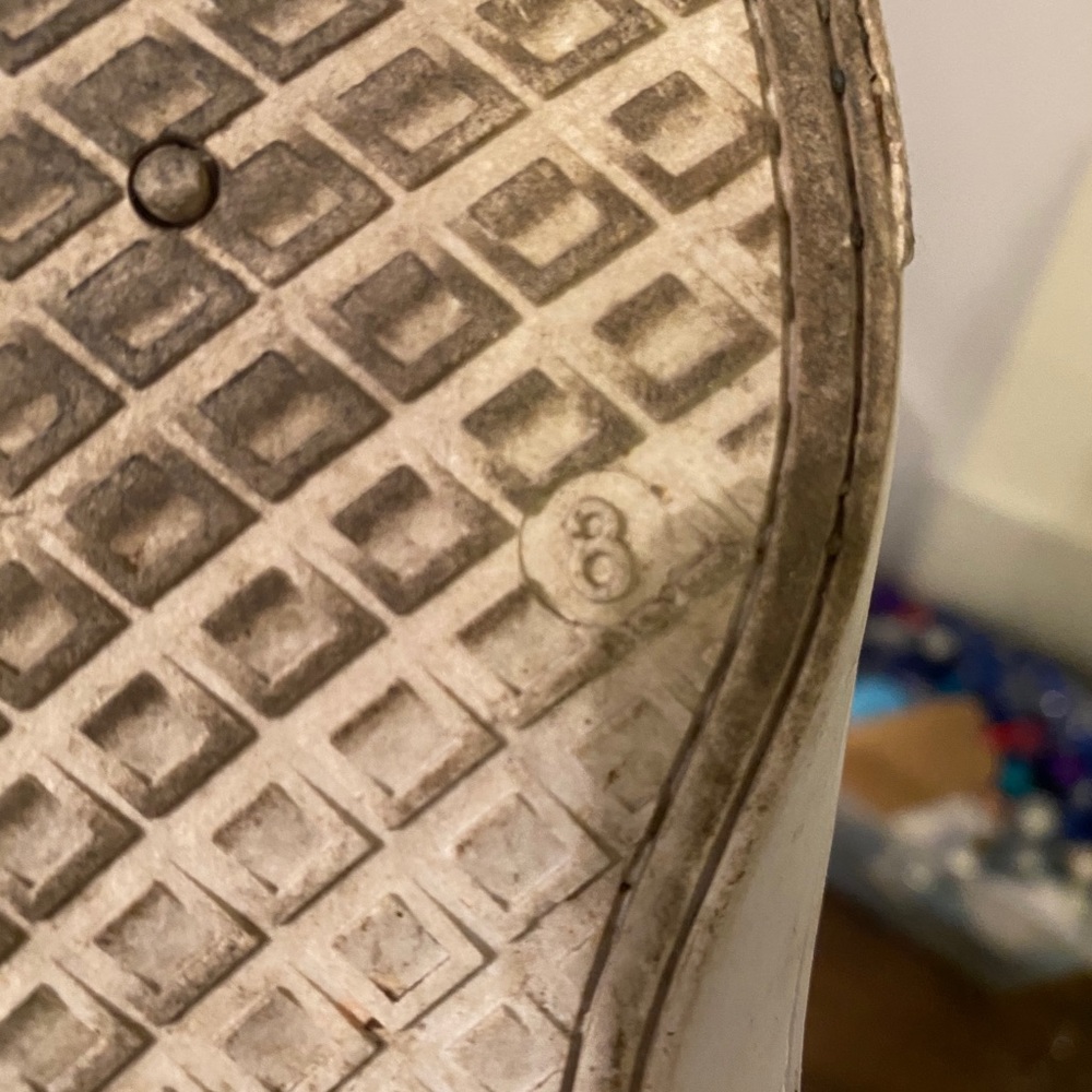Shoes - Picture 2 of 2
